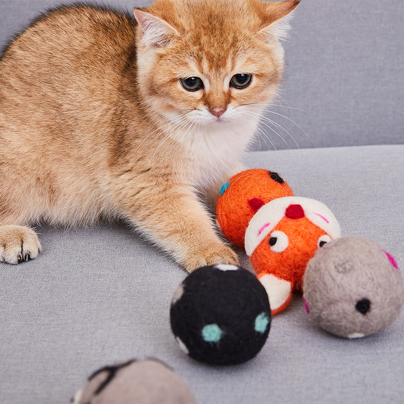 Colorful Felt Stretch Ball Cat Toy Ball Pet Toy